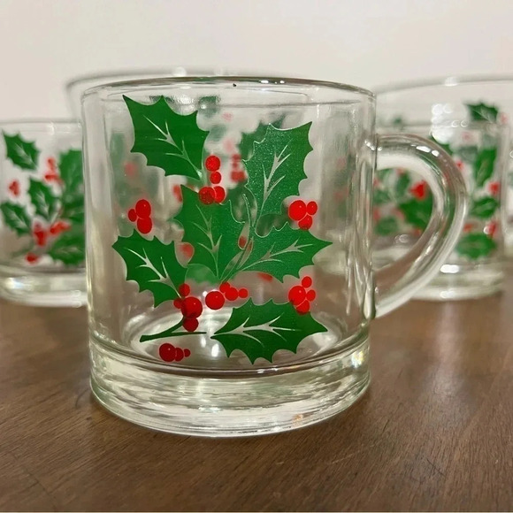 Vintage MCM Holly Berry Christmas Mugs and Ice Bucket/Bowl Set - Picture 2 of 10